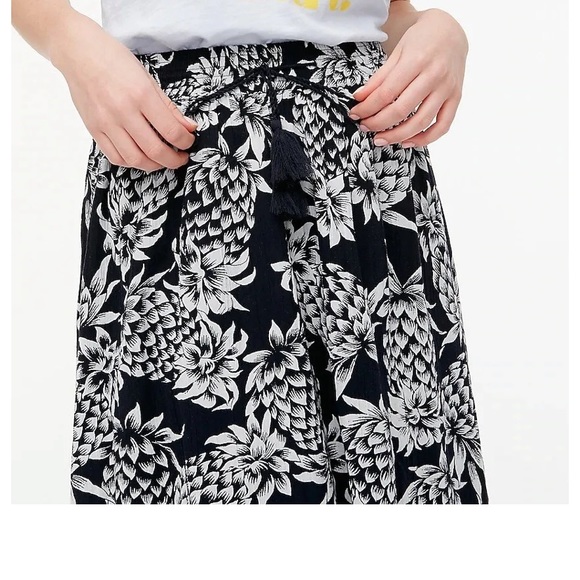 J. Crew navy pineapple skirt, S - Picture 4 of 8